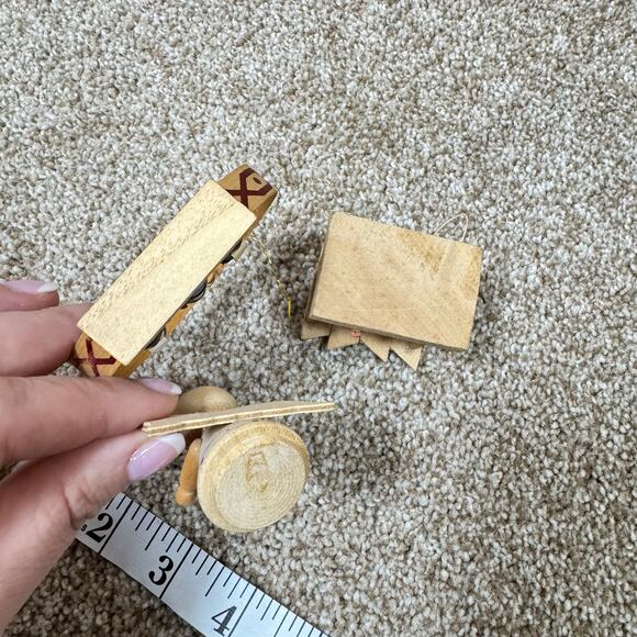 VTG Christmas Ornaments erzgebirge style nativity Painted Set of 3 wooden - Picture 6 of 8